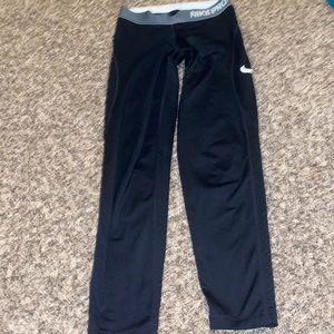Small nike pro leggings